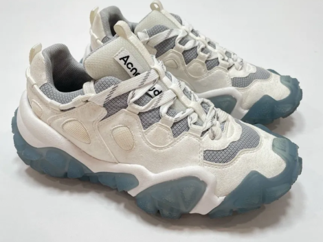 aa5cf8aa9742d9a5d0e100687e3e8e5f