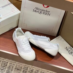 Alexander McQueen Luxury Shoes